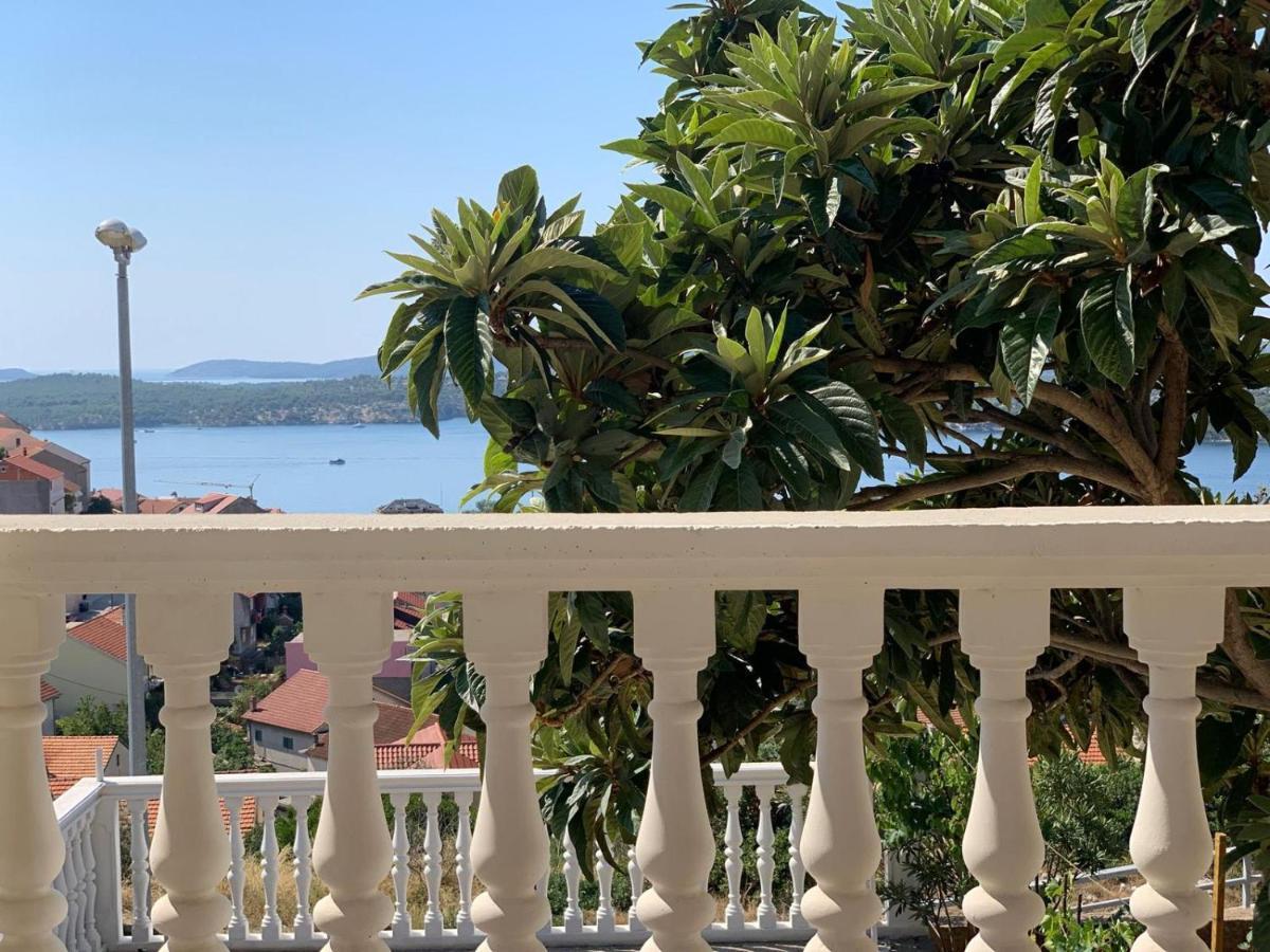 Maestral Suites شيبينيك المظهر الخارجي الصورة
