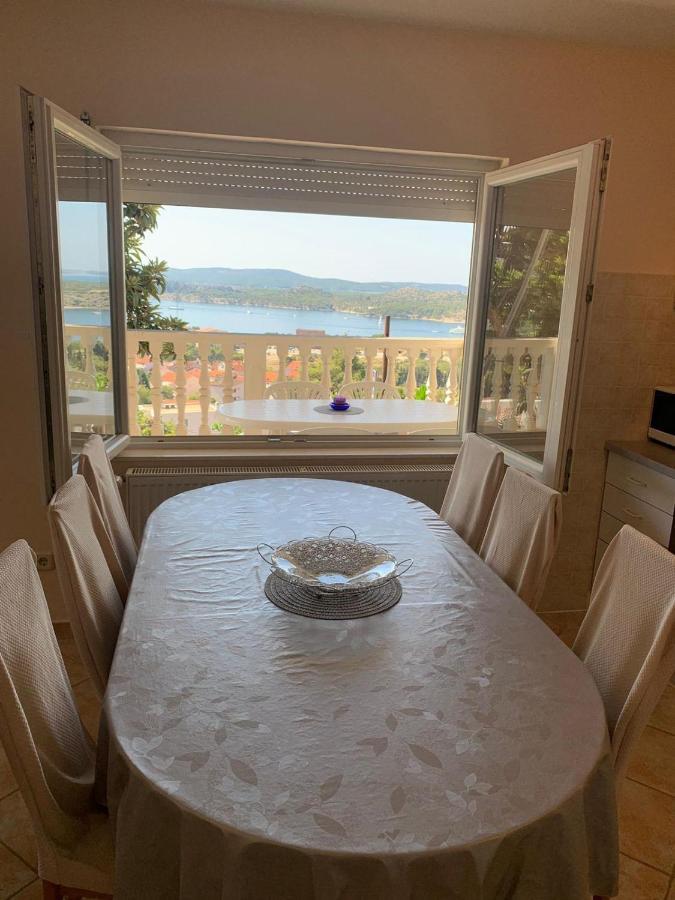 Maestral Suites شيبينيك المظهر الخارجي الصورة