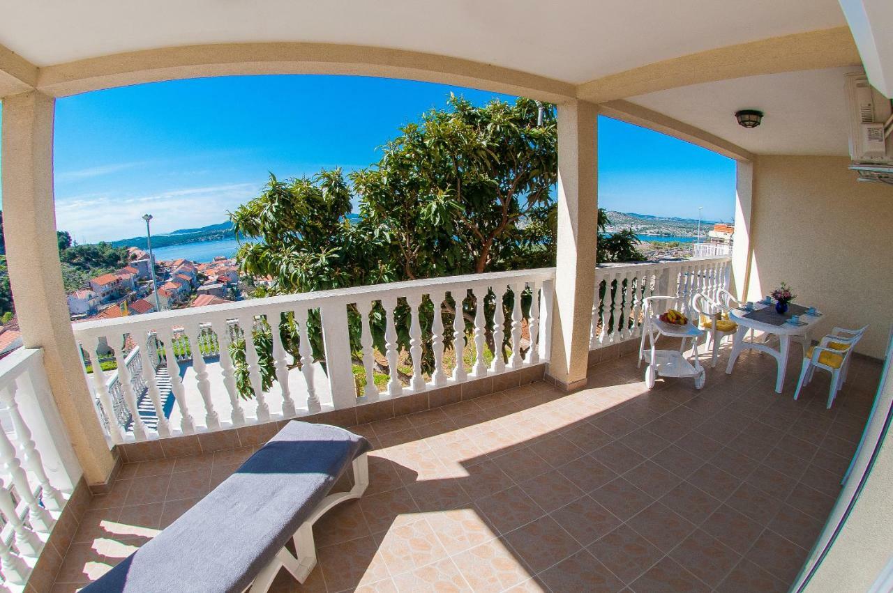 Maestral Suites شيبينيك المظهر الخارجي الصورة