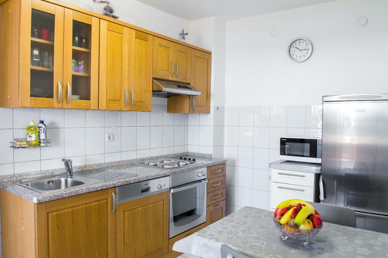 Maestral Suites شيبينيك المظهر الخارجي الصورة