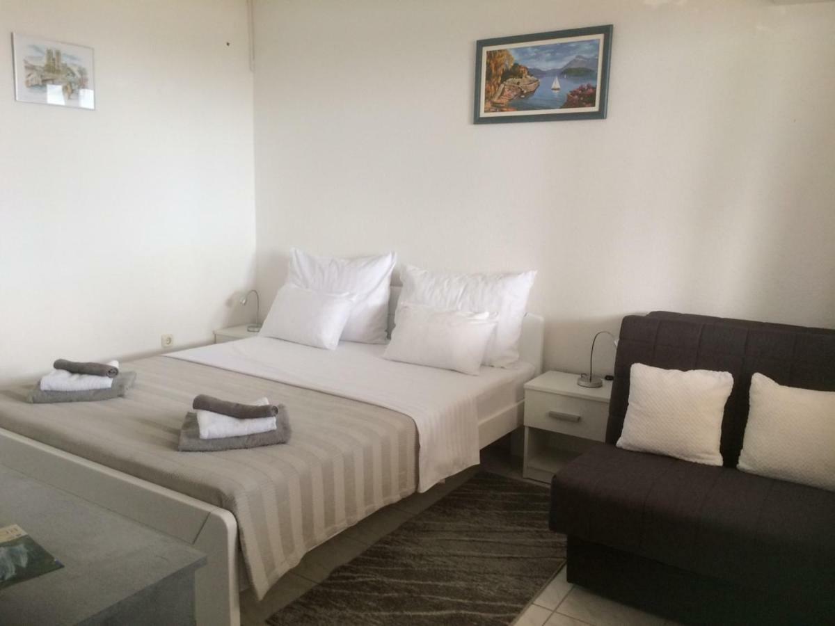 Maestral Suites شيبينيك المظهر الخارجي الصورة